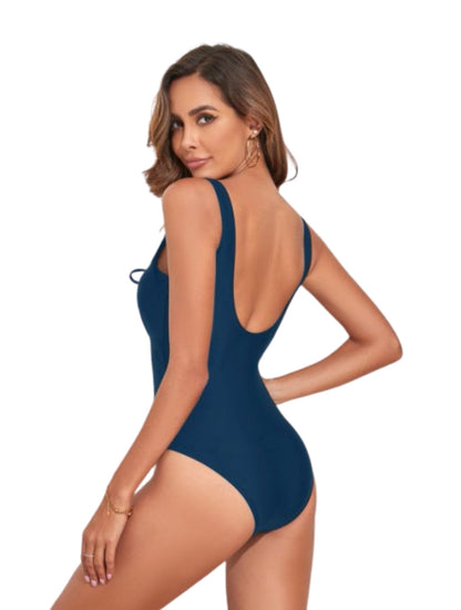 Shape and Knot One Piece